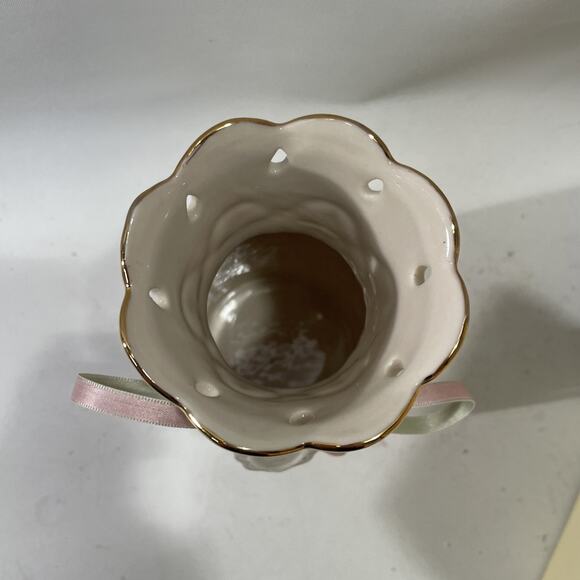 Lenox Love Notes Loved Bud Ceramic Vase with Charm 7 1/2” Tall - Picture 5 of 10